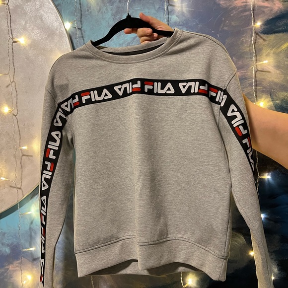 Fila Sweatshirt - Picture 6 of 6